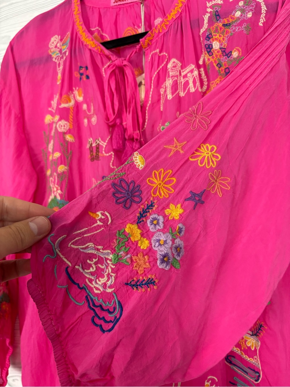 Johnny Was Zadonia blouse Fatima size medium fuchsia pink embroidered NWT - Picture 10 of 16